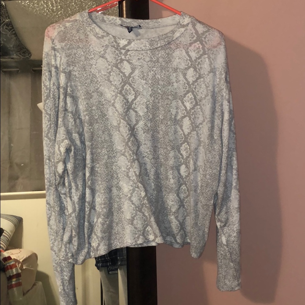 snakeskin top